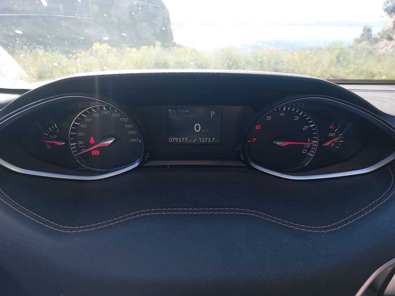 Peugeot 308 1.2 e-THP GT Line 2020 – снимка 12