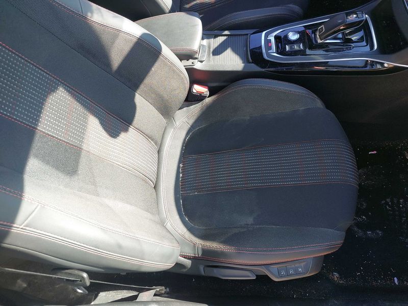 Peugeot 308 1.2 e-THP GT Line 2020 – снимка 60