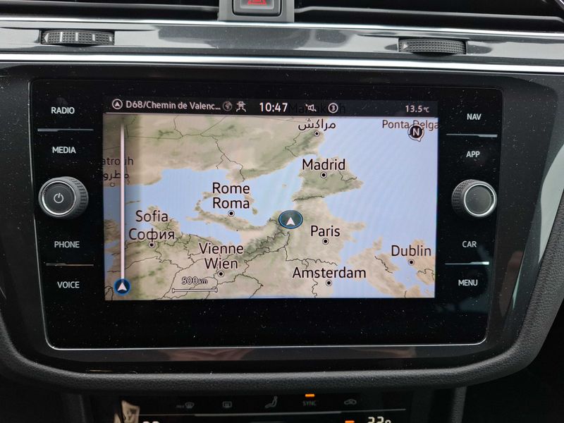 Volkswagen Tiguan 2.0 TDI R-Line 2022 – снимка 13