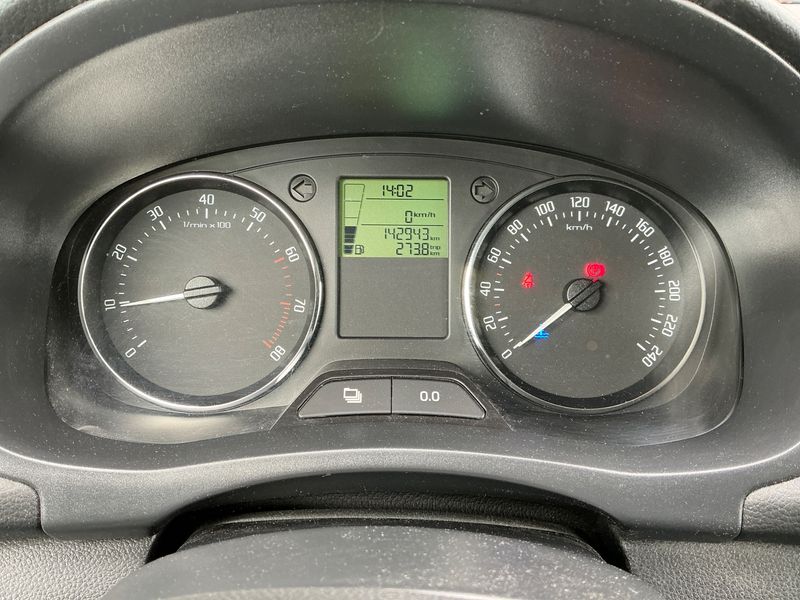 Skoda Fabia 1.2 Fresh 2014 – снимка 4