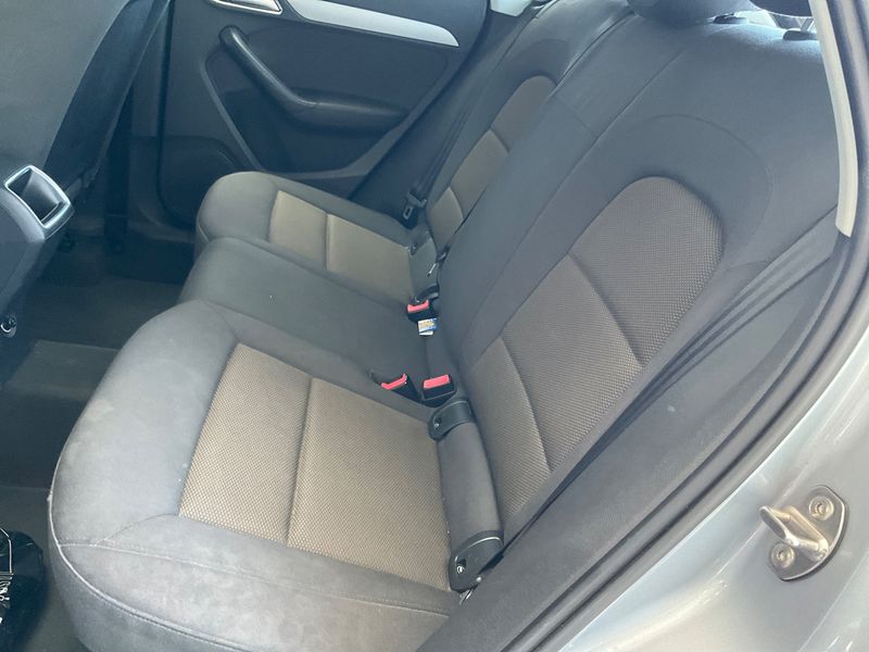 Audi Q3 2.0 TDI quattro 2015 – снимка 39