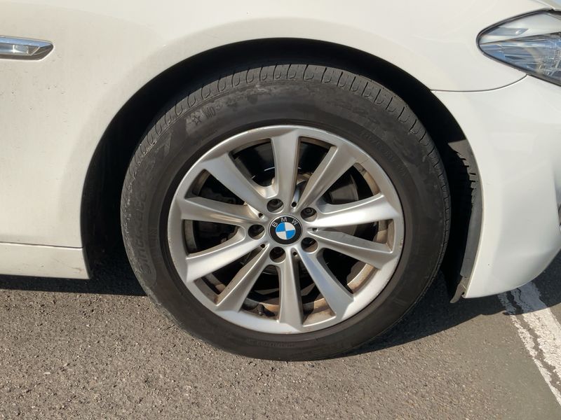BMW 5er 520d 2012 – снимка 11