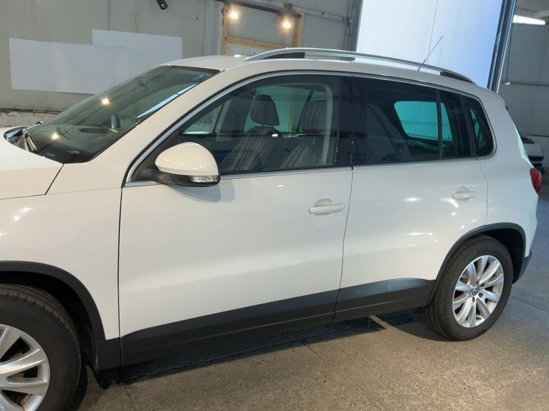 Volkswagen Tiguan 2.0 TSI Sport & Style 4Motion 2010 – снимка 4