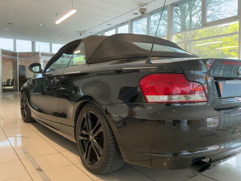 BMW 1er 118i 2011 – снимка 6