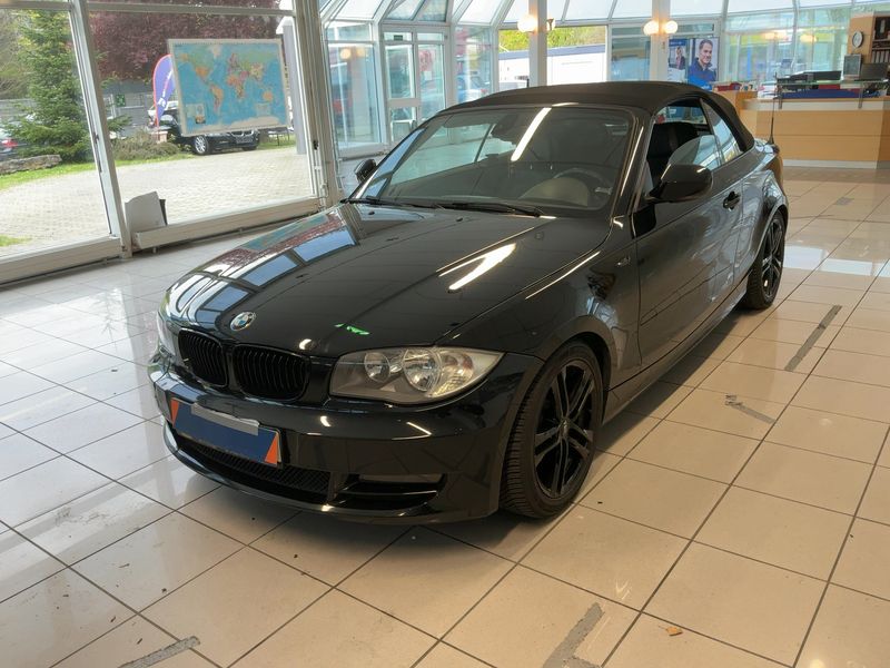 BMW 1er 118i 2011 – снимка 1