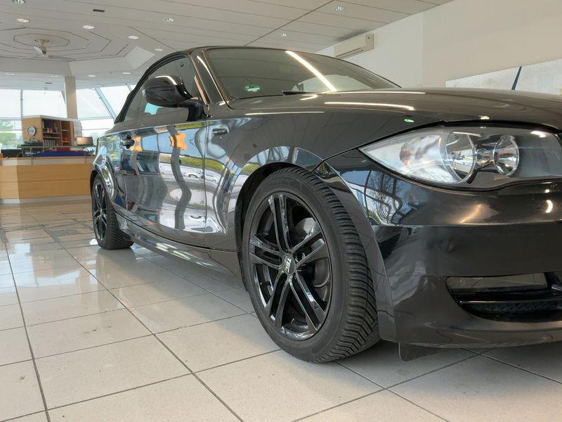 BMW 1er 118i 2011 – снимка 12