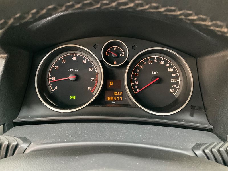 Opel Astra 1.8 Innovation 2008 – снимка 4
