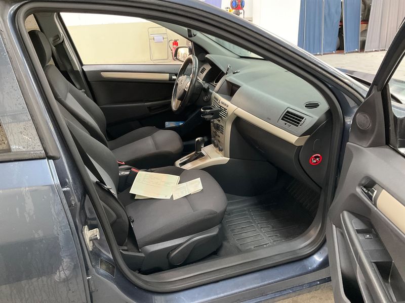 Opel Astra 1.8 Innovation 2008 – снимка 3
