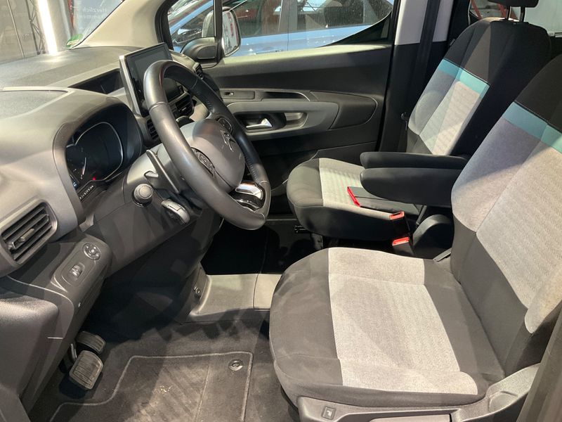 Citroen Berlingo 1.5 Blue-HDi Shine M 2021 – снимка 29