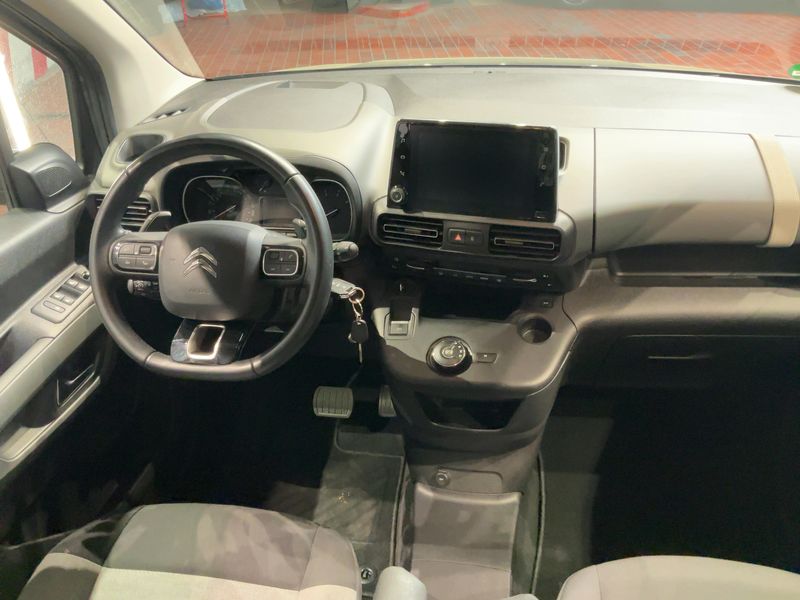 Citroen Berlingo 1.5 Blue-HDi Shine M 2021 – снимка 18