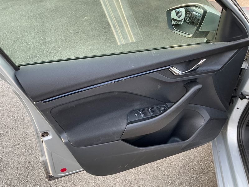 Skoda Scala 1.6 TDI Business 2021 – снимка 25