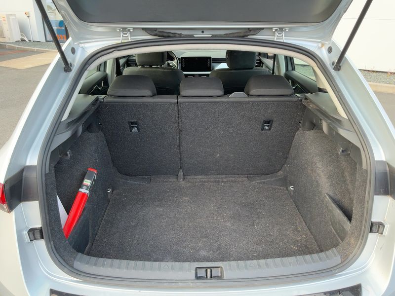 Skoda Scala 1.6 TDI Business 2021 – снимка 15