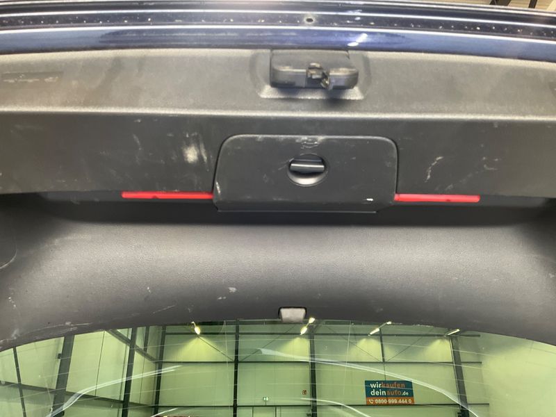 Volkswagen Golf VII 1.6 TDI Comfortline BlueMotion Tech 2016 – снимка на щета 33