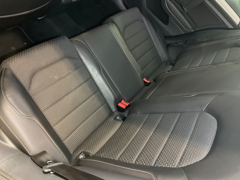 Volkswagen Golf VII 1.6 TDI Comfortline BlueMotion Tech 2016 – снимка на щета 41