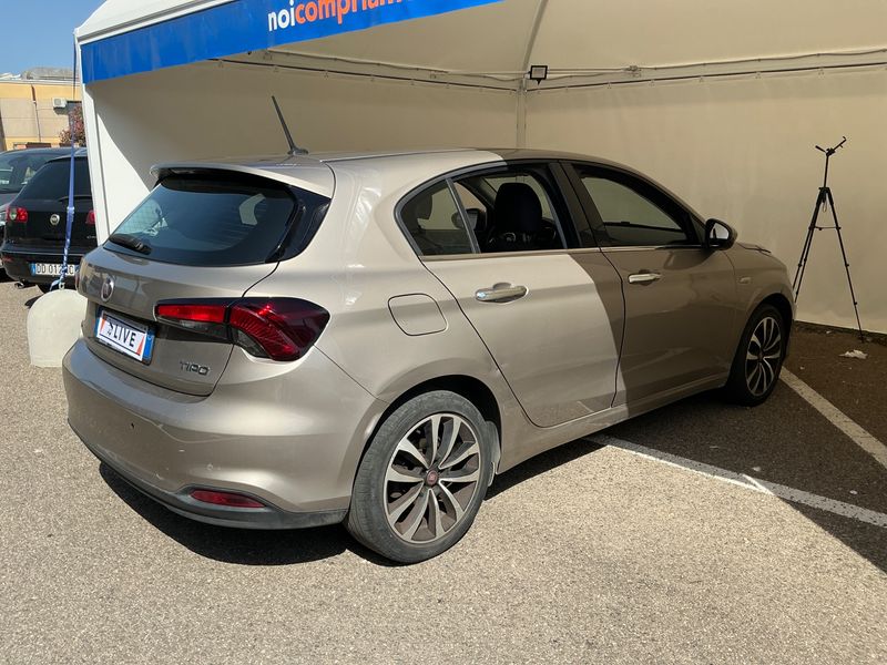 Fiat Tipo 1.3 M-Jet Business hatchback 2017 – снимка 2