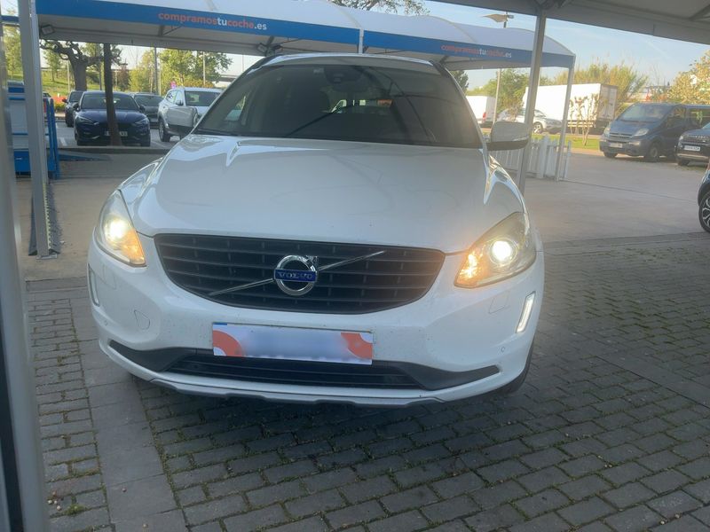 Volvo XC60 2.0 D3 Kinetic 2WD 2017 – снимка 14