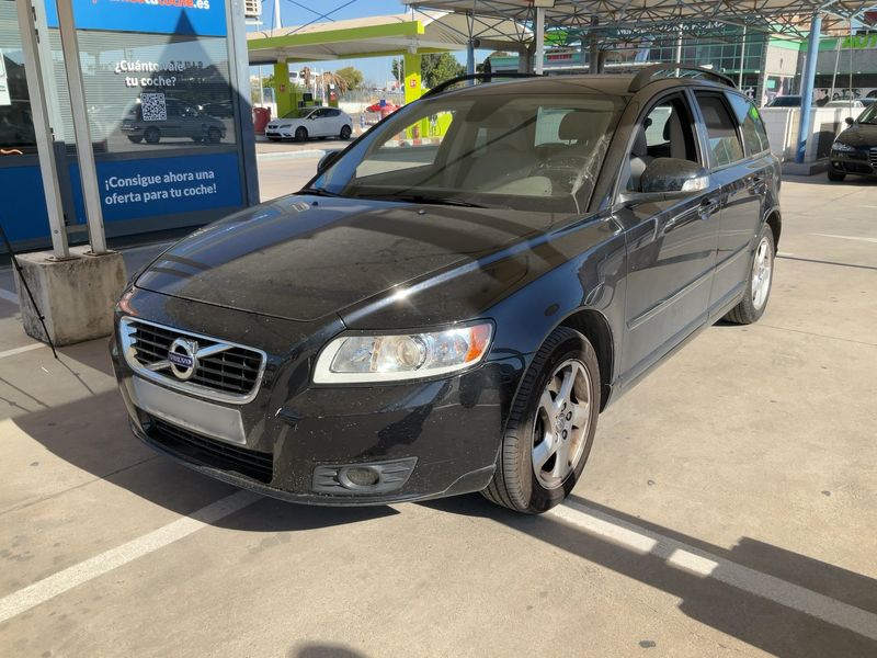 Volvo V50 2.0 D4 Momentum 2011 – снимка 1