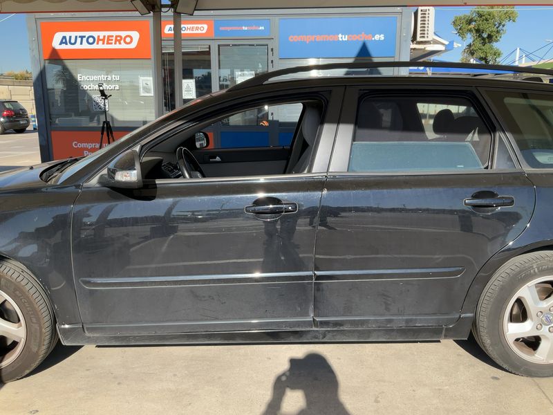 Volvo V50 2.0 D4 Momentum 2011 – снимка 4