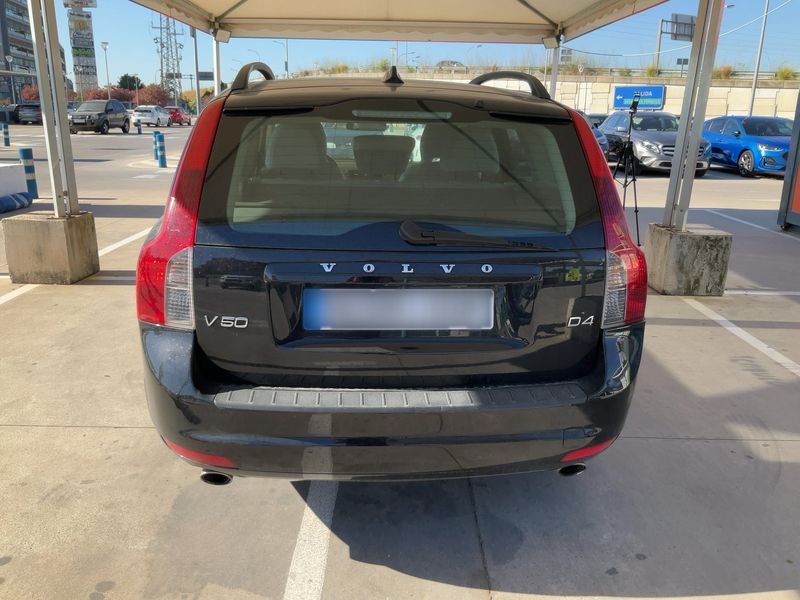 Volvo V50 2.0 D4 Momentum 2011 – снимка 7