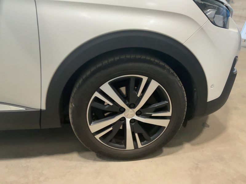 Peugeot 3008 1.6 Blue-HDi GT Line 2016 – снимка 11
