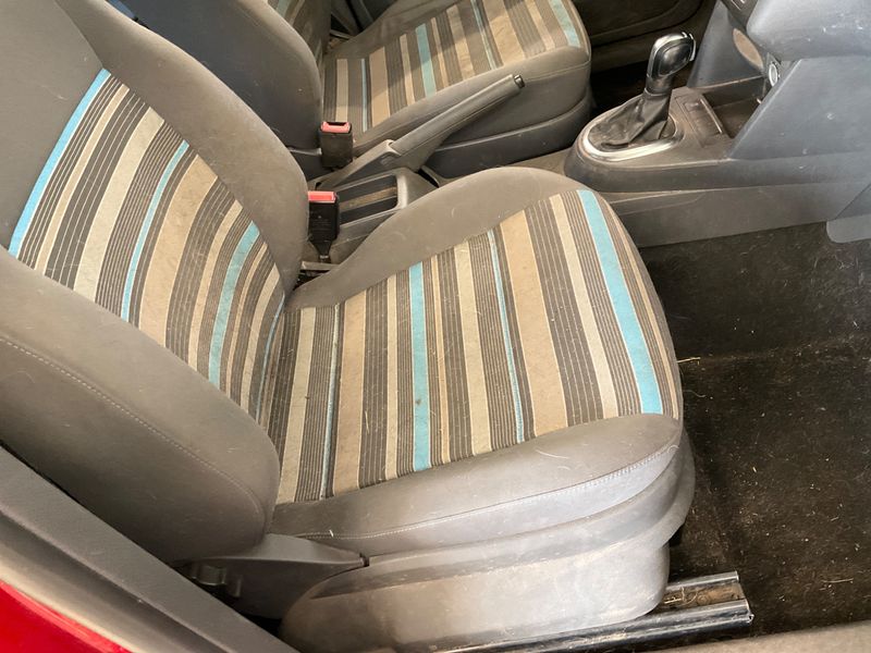 Volkswagen Caddy 1.6 TDI Startline 2012 – снимка 29