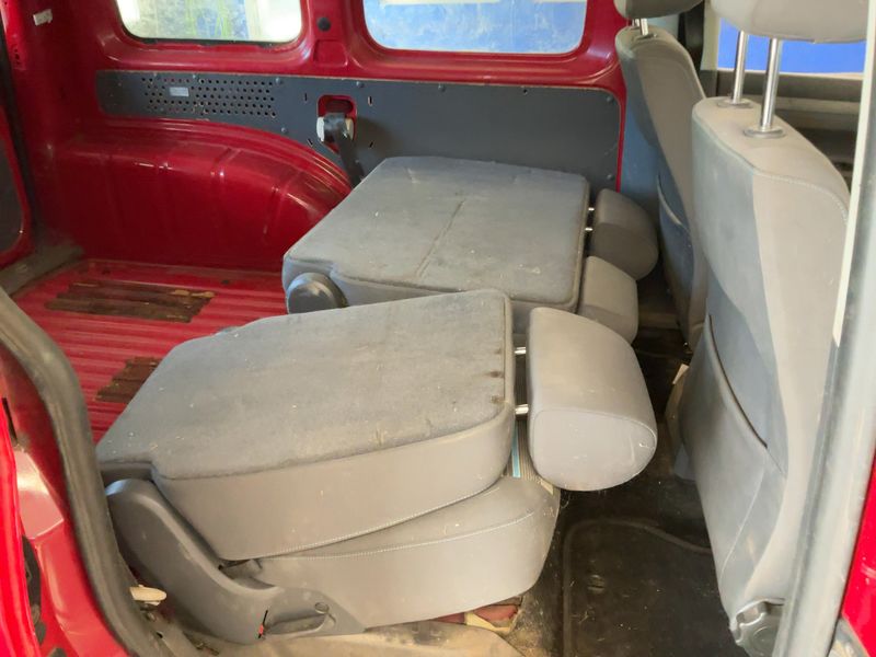 Volkswagen Caddy 1.6 TDI Startline 2012 – снимка 19