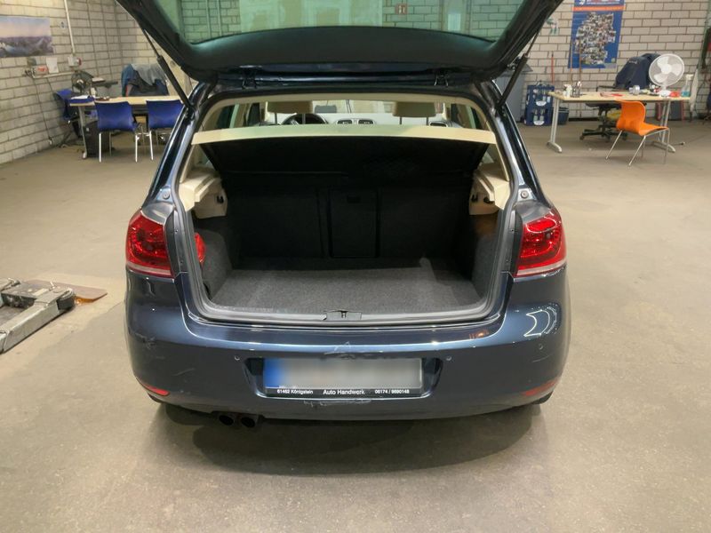 Volkswagen Golf VI 2.0 TDI Highline 4Motion 2010 – снимка 10