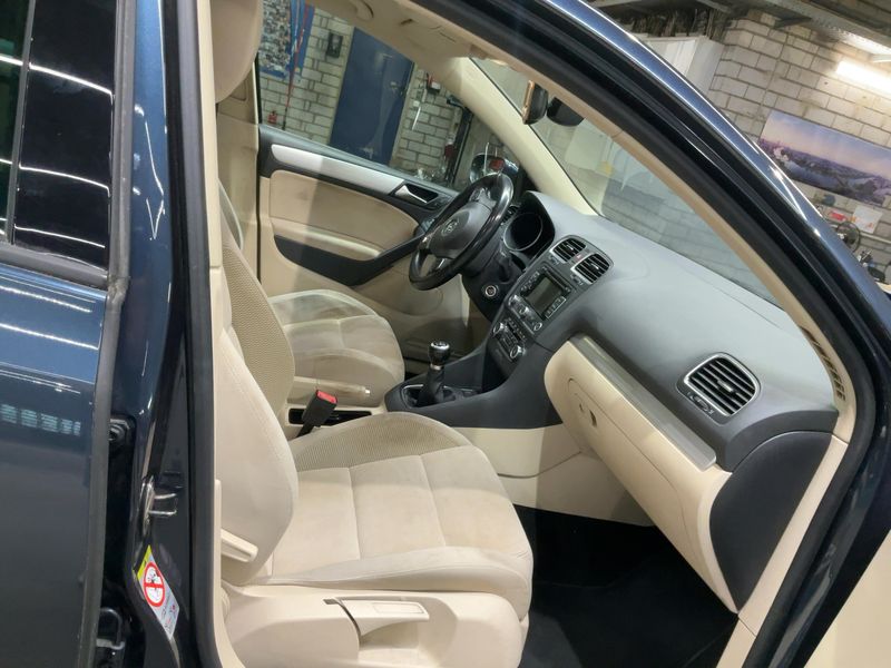 Volkswagen Golf VI 2.0 TDI Highline 4Motion 2010 – снимка 11