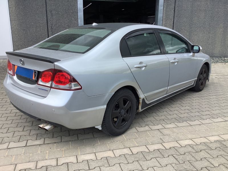 Honda Civic 1.3 Hybrid Elegance 2009 – снимка 2