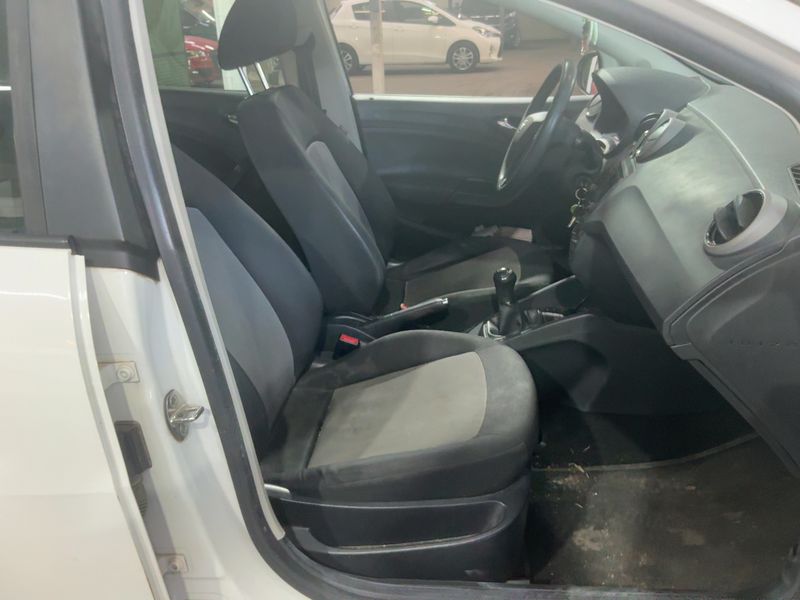 Seat Ibiza 1.0 TSI Reference Plus 2015 – снимка 16