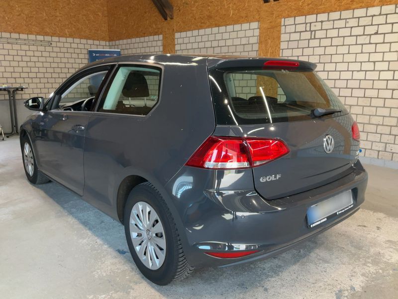 Volkswagen Golf VII 1.2 TSI Trendline BlueMotion Tech 2012 – снимка 6