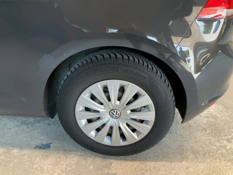 Volkswagen Golf VII 1.2 TSI Trendline BlueMotion Tech 2012 – снимка 5
