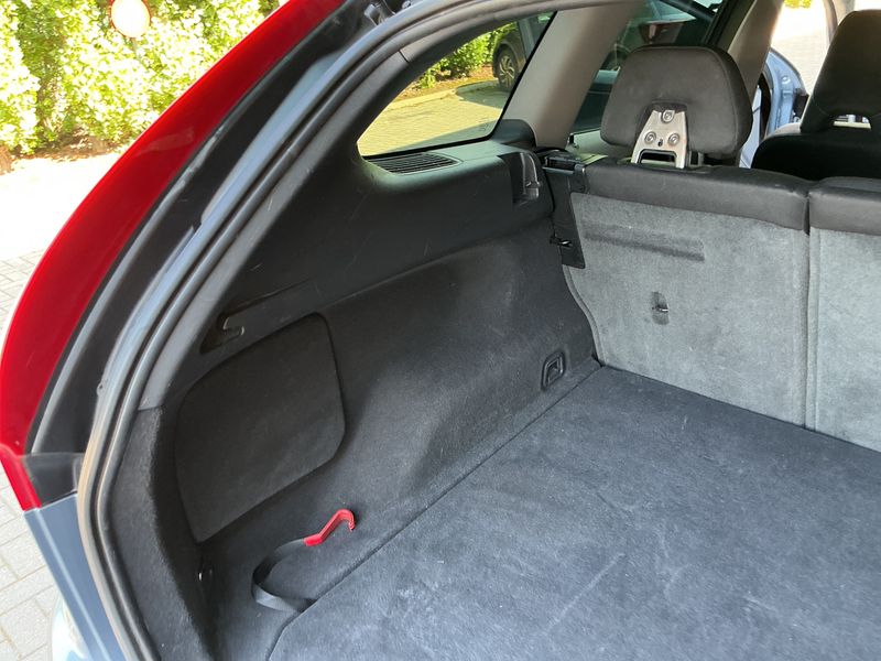 Volvo XC60 2.0 D3 Kinetic 2WD 2016 – снимка 37