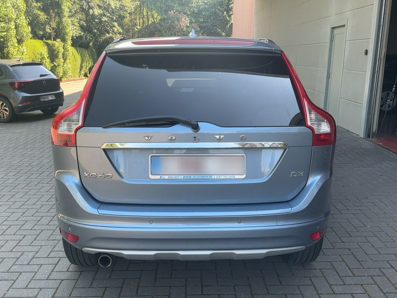 Volvo XC60 2.0 D3 Kinetic 2WD 2016 – снимка 7