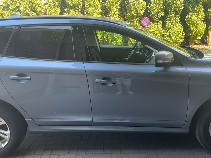 Volvo XC60 2.0 D3 Kinetic 2WD 2016 – снимка 10