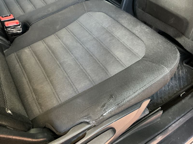 Ford Galaxy 2.5 Hybrid Titanium 2022 – снимка 27