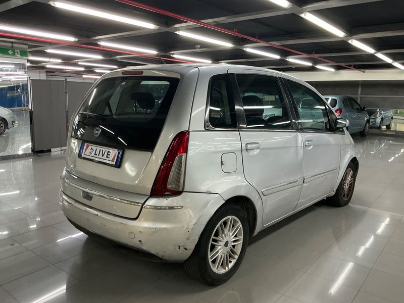 Lancia Musa 1.3 JTD Oro 2008 – снимка 2