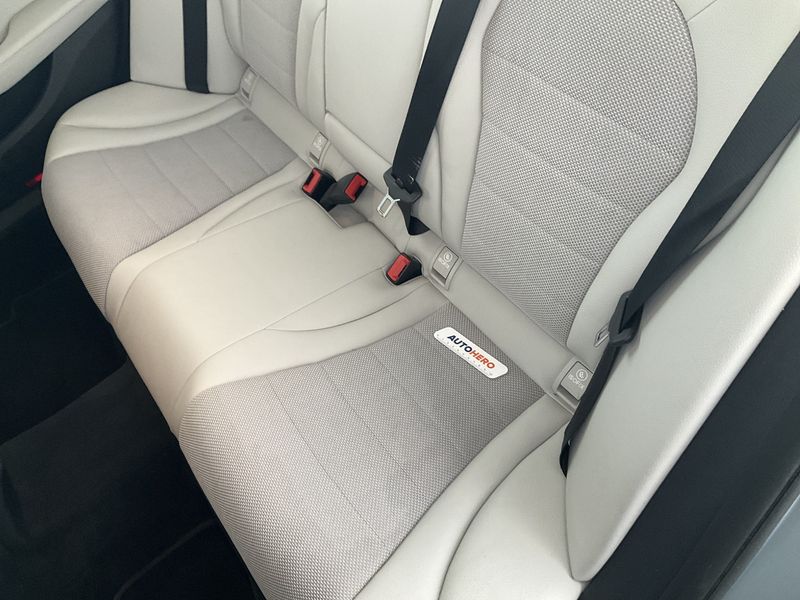 Mercedes-Benz C-Klasse C 200 Executive 2015 – снимка 24