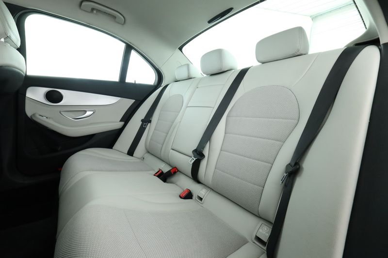 Mercedes-Benz C-Klasse C 200 Executive 2015 – снимка 19