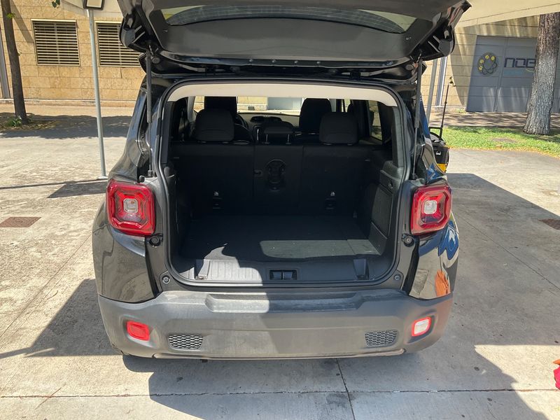 Jeep Renegade 1.3 T4 4xe Plug-in Hybrid Limited 2022 – снимка 15