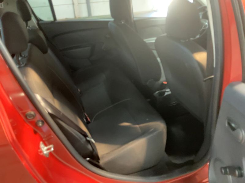 Dacia Sandero 0.9 TCe Ambiance 2017 – снимка 19