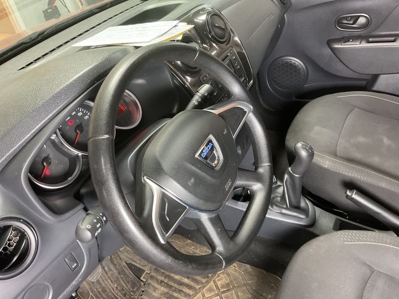 Dacia Sandero 0.9 TCe Ambiance 2017 – снимка 33
