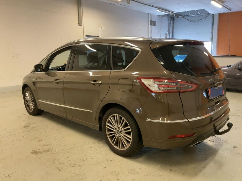 Ford S-Max 2.0 TDCi EcoBlue Vignale AWD 2018 – снимка 6