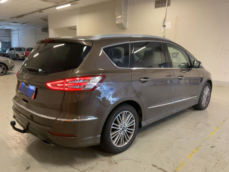 Ford S-Max 2.0 TDCi EcoBlue Vignale AWD 2018 – снимка 8
