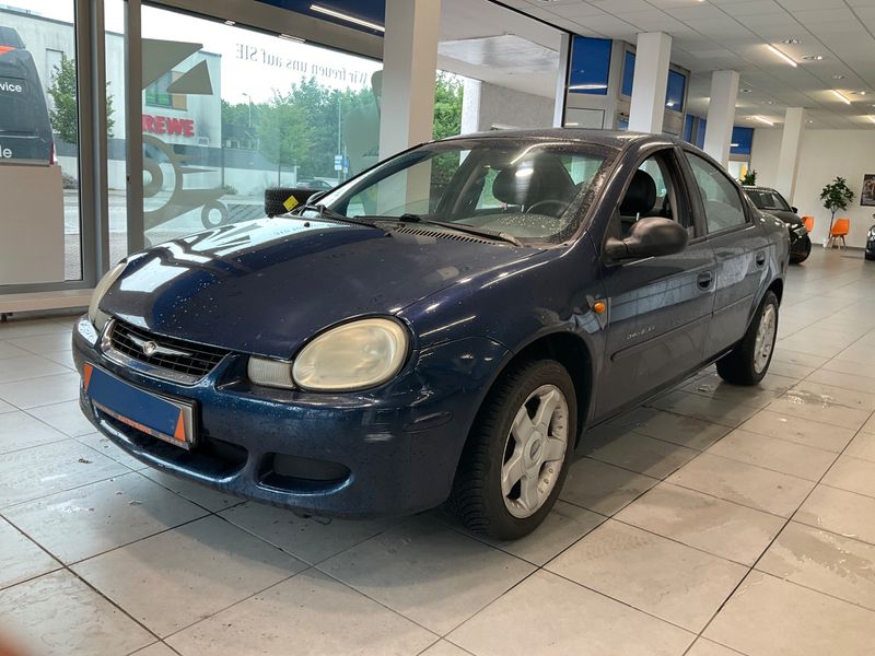 Chrysler Neon 2.0 LE 2000 – снимка 1
