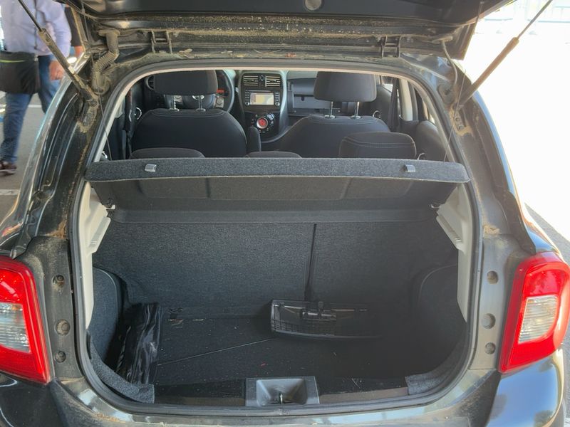 Nissan Micra 1.2 N-Tec 2017 – снимка 15