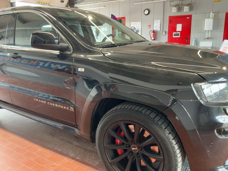 Jeep Grand Cherokee 6.4 V8 HEMI SRT 2012 – снимка 12