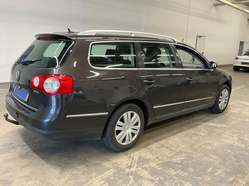 Volkswagen Passat 2.0 TDI Highline 2006 – снимка 2