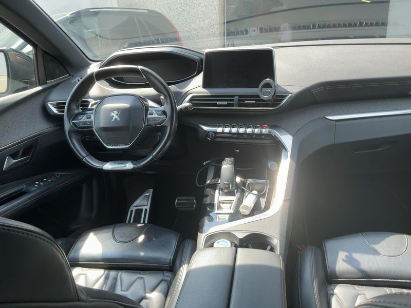 Peugeot 3008 1.6 PureTech Allure 2019 – снимка 17