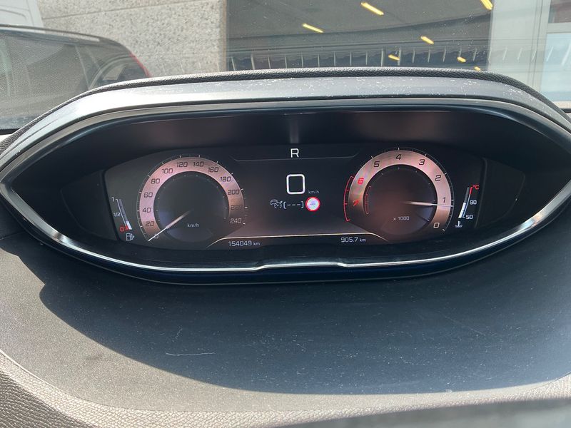 Peugeot 3008 1.6 PureTech Allure 2019 – снимка 18